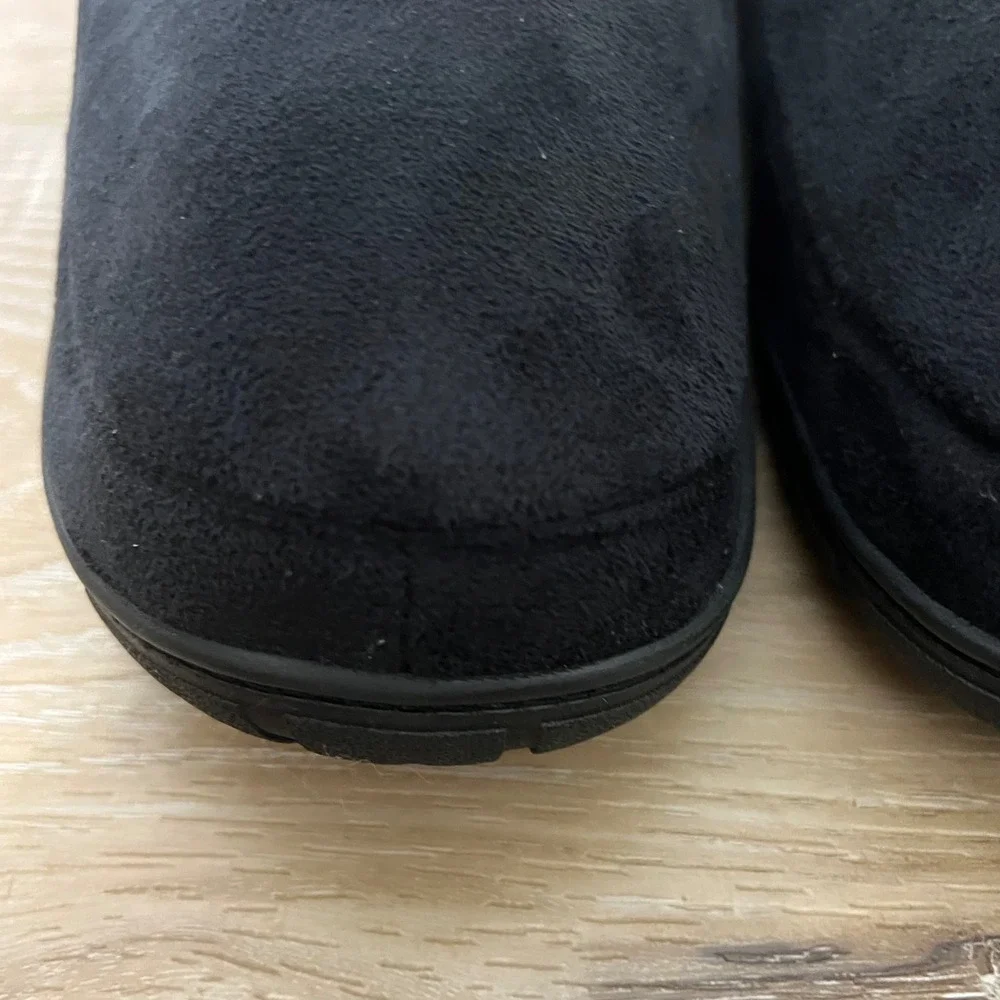 Totes Mens Cozy Slippers Black Faux Suede Memory Foam Clogs Size XL 11-12 NEW